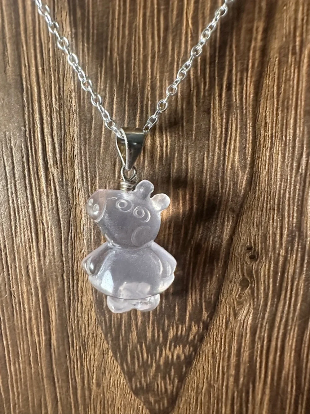 Light Pink Rose Quartz Peppa Pig Pendant Necklace, Sterling Silver Bail - Picture 3 of 10